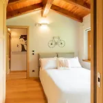 Villa Petrarca, Luxury With Spectacular Views On Orta Pella