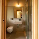 Petrarca, Luxury With Spectacular Views On Orta ペッラ
