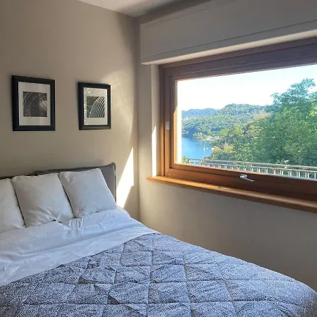 ヴィラ Petrarca, Luxury With Spectacular Views On Orta ペッラ