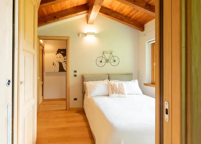 Villa Petrarca, Luxury With Spectacular Views On Orta Pella